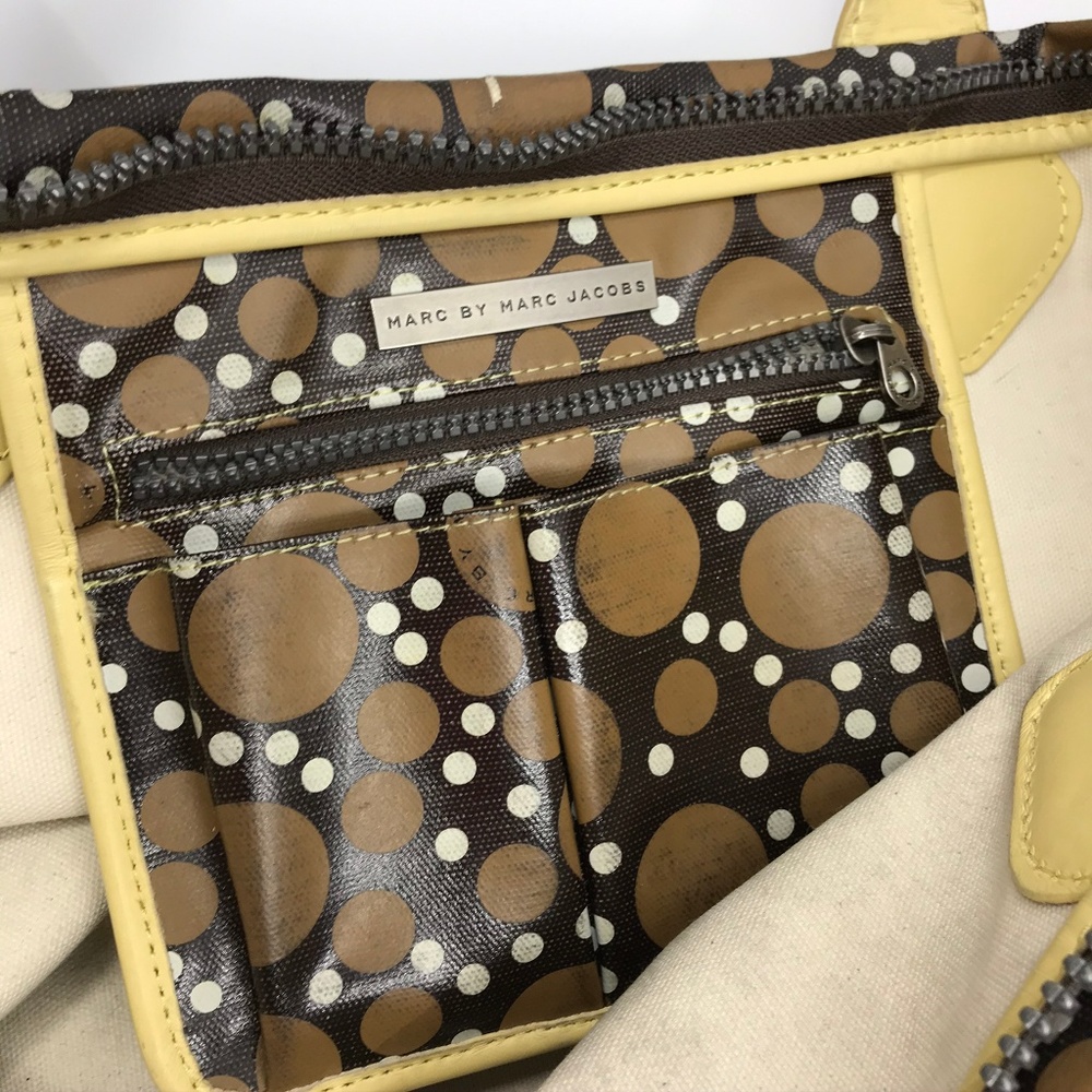 MARC JACOBS Pre-loved Unique Spotted Tote/Shoulder - Picture 7 of 8